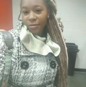 Meet your Posher, Joann